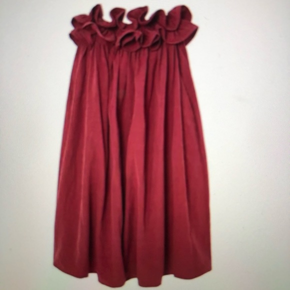 Brand new-Nackiye Midi dress in Maroon - Picture 4 of 8